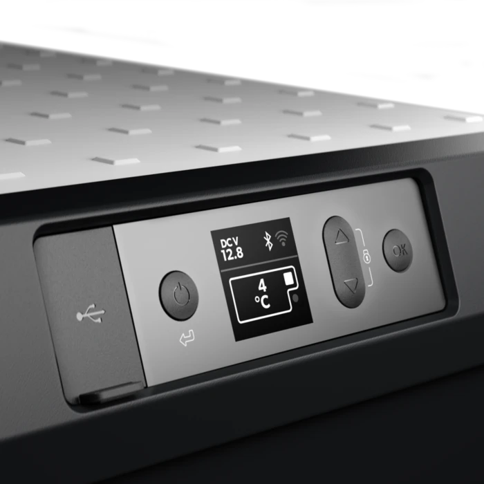 Dometic CFX3 35 Portable Compressor Fridge / Freezer 12v 24v 240v 11 Dometic CFX3 35 Portable Compressor Fridge / Freezer 12v 24v 240v - Image 11